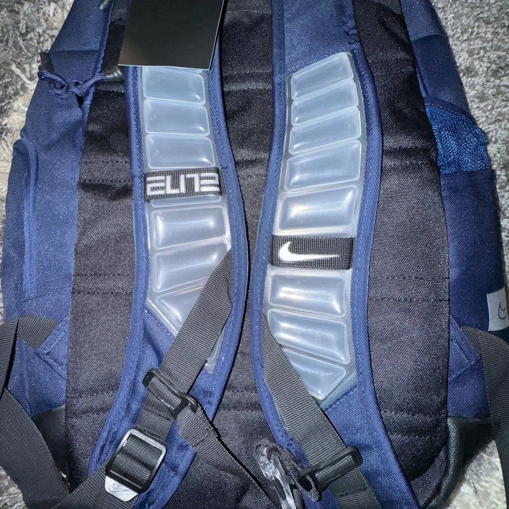 Nike Elite Navy and Black Men's Backpack - Picture 3 of 4